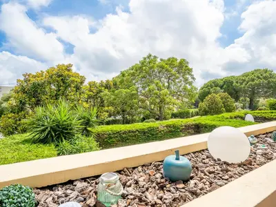 Jardin de l'établissement Apartment Le Mandarin by Interhome