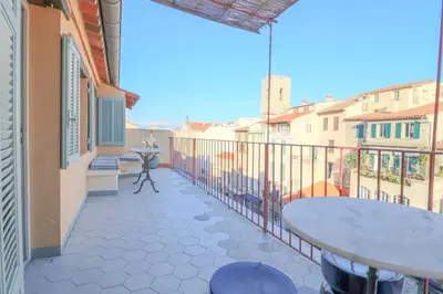 Balcon ou terrasse dans l'établissement CLT - UNIQUE Duplex & Terrace on the Provencal market