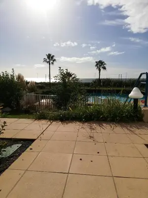Piscine de l'établissement Antibes T2 Vue mer 48m2 Terrasse Parking Piscine Plage ou située à proximité