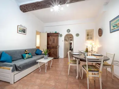 Coin salon dans l'établissement Apartment Rue de la Pompe by Interhome