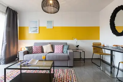 Coin salon dans l'établissement Sweett - Maison Blanche