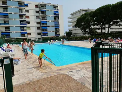 Piscine de l'établissement GL La Frégate ou située à proximité