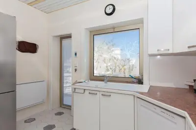 Cuisine ou kitchenette dans l'établissement Sea View Cannes Croisette in Front of the Sea