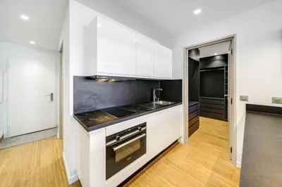 Cuisine ou kitchenette dans l'établissement Appartements Croisette Grand Hôtel