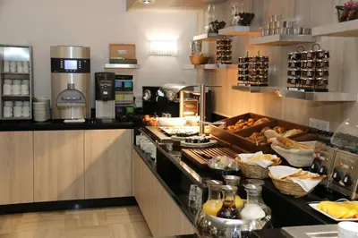 Nourriture dans l'hôtel ou à proximité