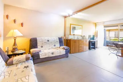 Coin salon dans l'établissement Résidence Beauséjour