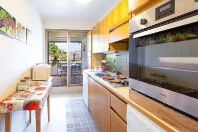 Cuisine ou kitchenette dans l'établissement Résidence Beauséjour