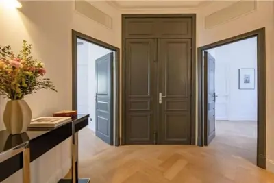Plan de l'établissement La Guitare 22 - Spacious 1 BR apartment in the center of Cannes, right behind Grand Hotel