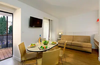 Coin salon dans l'établissement Résidence Residéal Premium Cannes