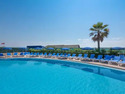 Piscine de l'établissement Hôtel Bahia ou située à proximité