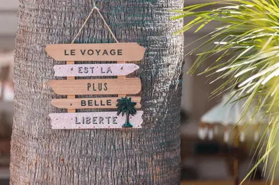 Certificat, récompense, panneau ou autre document affiché dans l'établissement Hôtel La Villa Juan Beach
