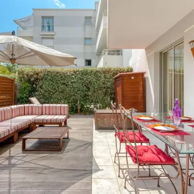 Apartment Les allées du Cap-3 by Interhome