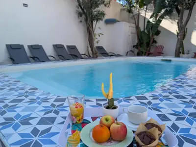 Nourriture dans l'hôtel ou à proximité