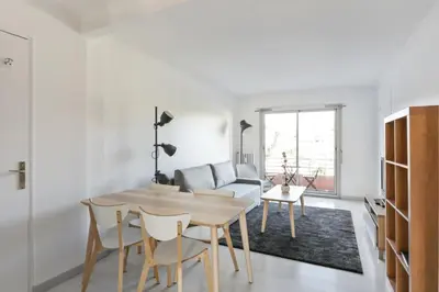 Coin salon dans l'établissement Appartement Soleil d'Antibes - Welkeys