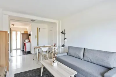 Coin salon dans l'établissement Appartement Soleil d'Antibes - Welkeys