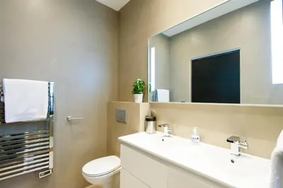 Salle de bains dans l'établissement Heart of Cannes Amazing design apartment Croisette Top Location Best Seller by OIam Properties
