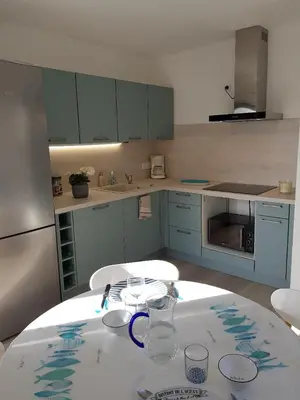 Cuisine ou kitchenette dans l'établissement A little Eden