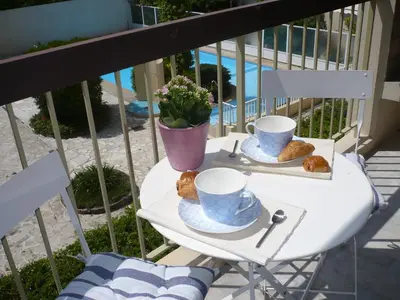 Balcon ou terrasse dans l'établissement Antibes Seaside one room studio in Salis Beach
