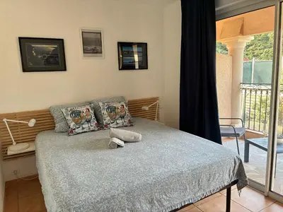 Un ou plusieurs lits dans un hébergement de l'établissement Orangeraie du Cap d'Antibes
