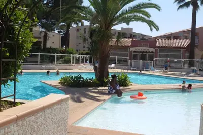 Piscine de l'établissement Appartamento vista splendida Residence du Golf ou située à proximité