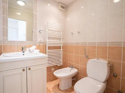 Salle de bains dans l'établissement Apartment Cannes Bay-1 by Interhome