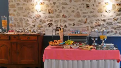 Nourriture dans l'hôtel ou à proximité