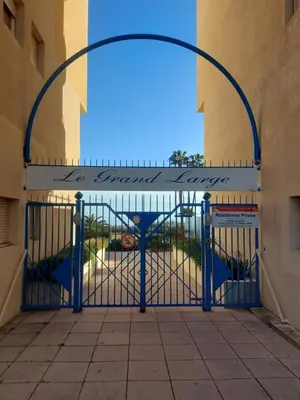 Balcon ou terrasse dans l'établissement Appartement Antibes juan les pins piscine et mer a 200m