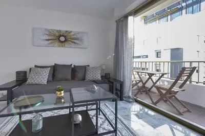 Balcon ou terrasse dans l'établissement Cannes Palm Beach district 2 min to the beaches