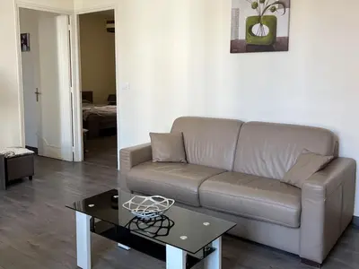 Coin salon dans l'établissement Cannes Centre, 3 Chambres, Plage et La Croisette à 50m