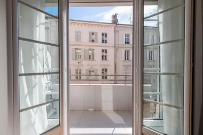 Plan de l'établissement 3-Br apartment in the Golden Square