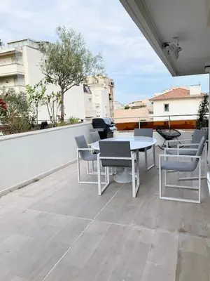 Balcon ou terrasse dans l'établissement ROOFTOP CROISETTE/ALEXANDRE III