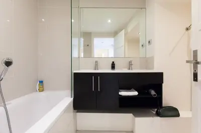 Salle de bains dans l'établissement Modern & cozy 150m from the Croisette