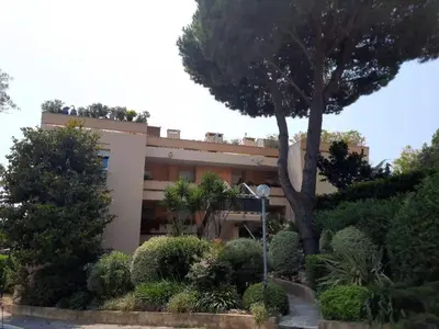 Jardin de l'établissement Appt 70m2, 3P, Toit-terrasse, Vue mer, Proche plage