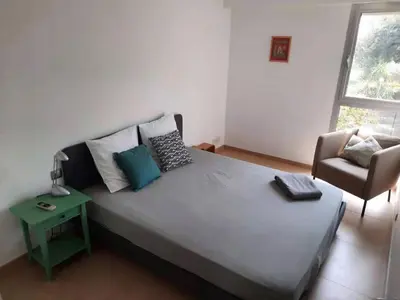 Un ou plusieurs lits dans un hébergement de l'établissement Appt 70m2, 3P, Toit-terrasse, Vue mer, Proche plage
