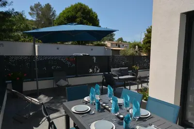 Balcon ou terrasse dans l'établissement Les villas du Golf Mougins