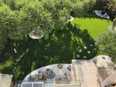 Jardin de l'établissement Beautiful Apartment 2mn walking distance from La Croisette and The Beach