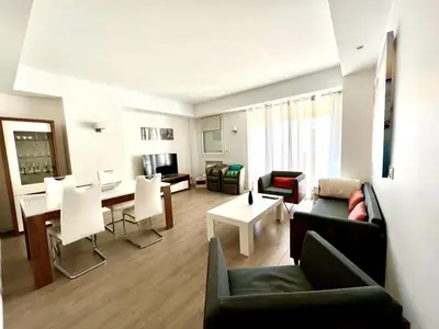 Coin salon dans l'établissement C066-Luxurious apartment with sea view - Cannes