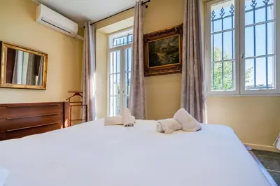 Un ou plusieurs lits dans un hébergement de l'établissement Villa in Cap d’Antibes near beaches