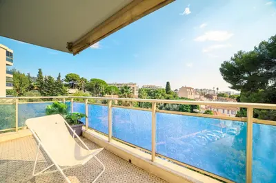 Piscine de l'établissement Le Prado Parc ou située à proximité