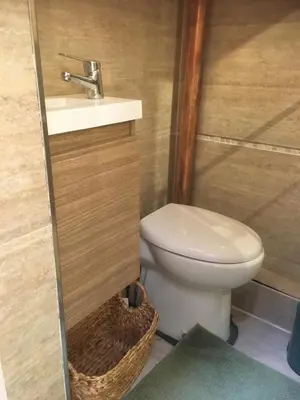 Salle de bains dans l'établissement Garden Annexe 2