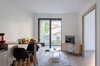 Télévision ou salle de divertissement dans l'établissement Appartement Maréchal - Welkeys
