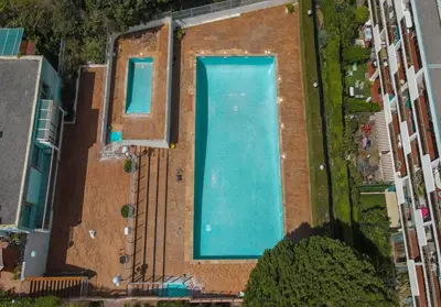Piscine de l'établissement Le Morane ou située à proximité
