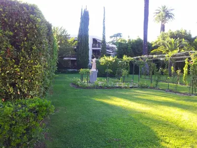 Jardin de l'établissement IDEAL POUR COUPLE