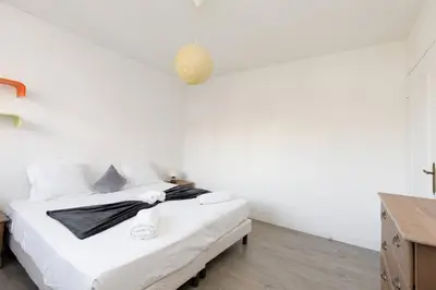 Un ou plusieurs lits dans un hébergement de l'établissement JULIUS 6 couchages, parking privé