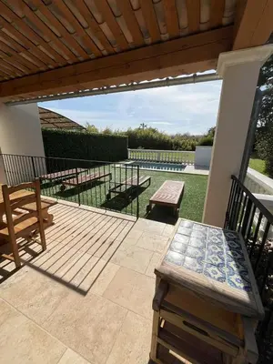Balcon ou terrasse dans l'établissement Les Villas du Parc
