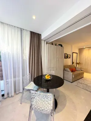 Un ou plusieurs lits dans un hébergement de l'établissement Marema appartement, by Welcome to Cannes