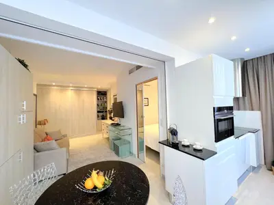 Cuisine ou kitchenette dans l'établissement Marema appartement, by Welcome to Cannes