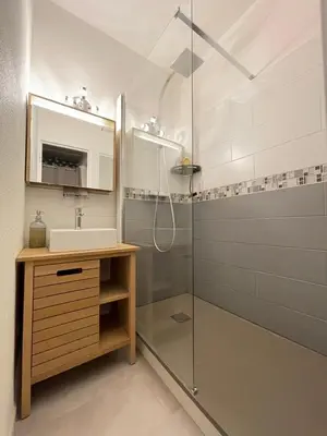 Salle de bains dans l'établissement Cocon bohème