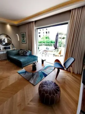 Coin salon dans l'établissement Perfect place to stay In Juan-les-Pins