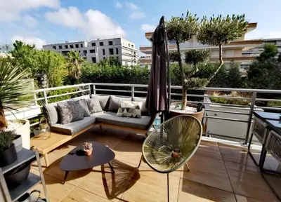 Balcon ou terrasse dans l'établissement Perfect place to stay In Juan-les-Pins